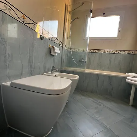 Comfort Astoria Palace 3*