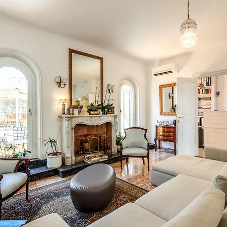 Comfort Astoria Palace 3*