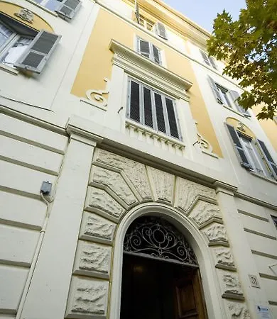 Comfort Astoria Palace فندق مبيت وإفطار 3*