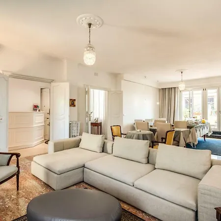 Comfort Astoria Palace Nocleg ze śniadaniem 3*