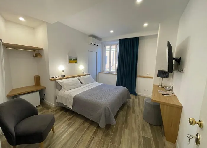 Comfort Astoria Palace Panzió