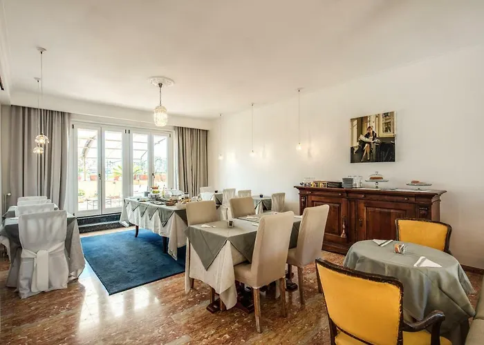 Comfort Astoria Palace 3*